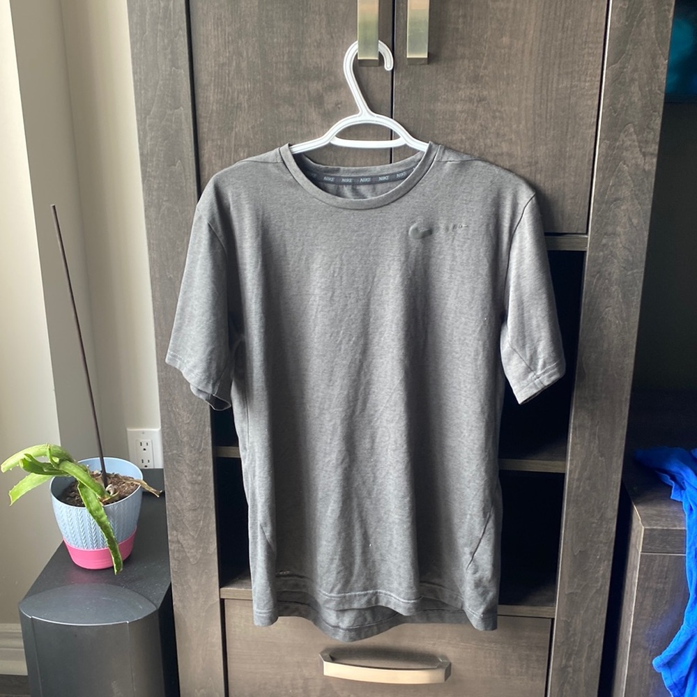 Nike dry fit T-shirt